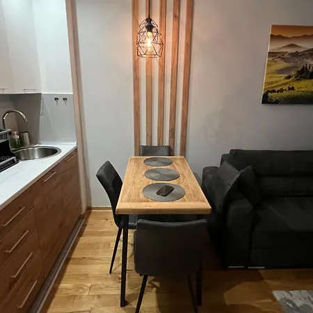 דירה Diamond Grey Titova