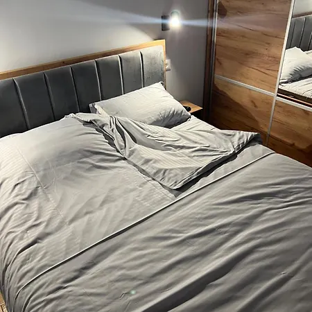 Diamond Grey Titova דירה