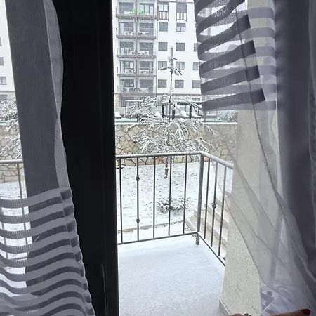 아파트 Diamond Grey Titova *