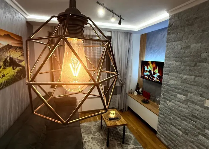 公寓 Diamond Grey Titova 兹拉蒂博尔