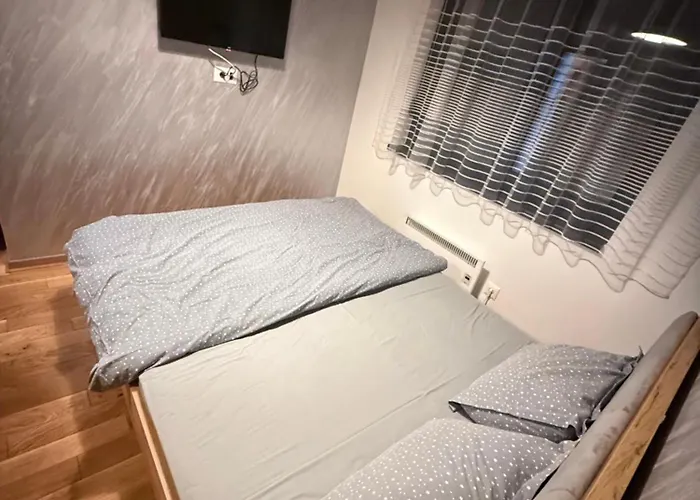 公寓 Diamond Grey Titova 兹拉蒂博尔