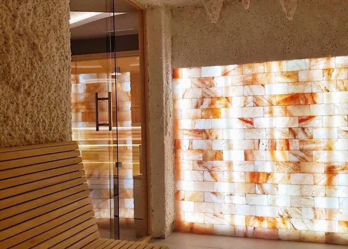 Diamond Grey Titova 兹拉蒂博尔